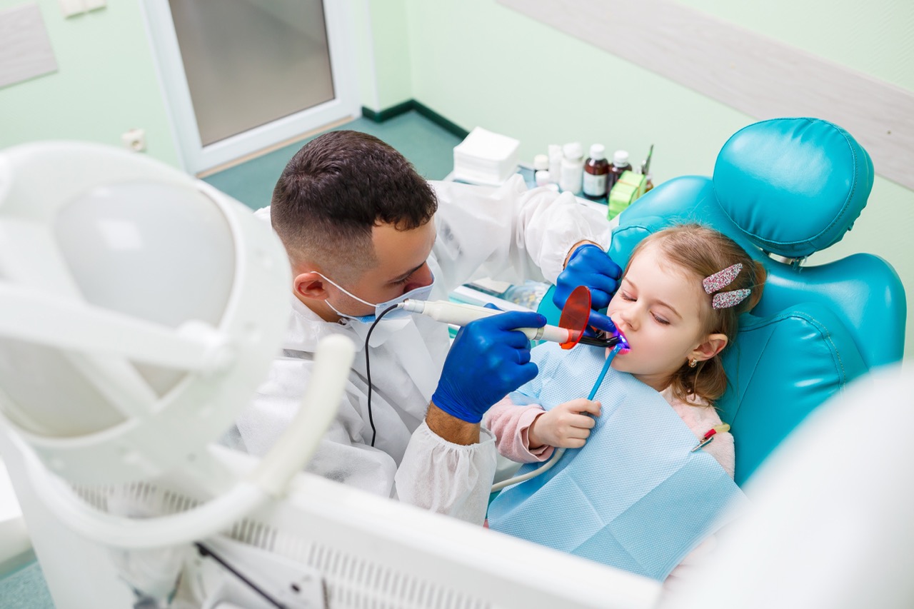 Kids Dentistry (Pedodontics) illustration 1